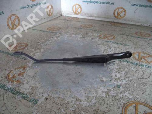 Used Front windshield wiper arm SEAT IBIZA II (6K1) 1.4 i (60 hp) 6630537