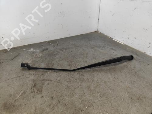 front-windshield-wiper-arm-fiat-500l-351_-352_-2012-33694718 main image