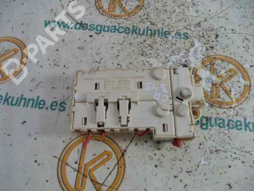 Used Fuse box BMW 5 (E39) 528 i (193 hp) 2474396