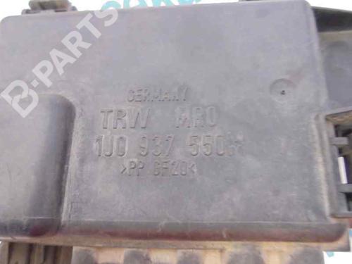 Fuse box VW GOLF IV (1J1) 1.4 16V | BP2456385E1 