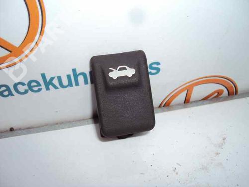 Used Hood lock KIA SORENTO I (JC) 2.5 CRDi 4WD (140 hp) 2451107
