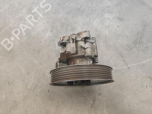 Used Steering pump AUDI A4 B6 (8E2) 2.5 TDI (155 hp) 15769602