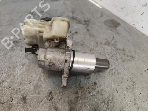 Brake master cylinder LAND ROVER FREELANDER I (L314)  | BP26390554M77 