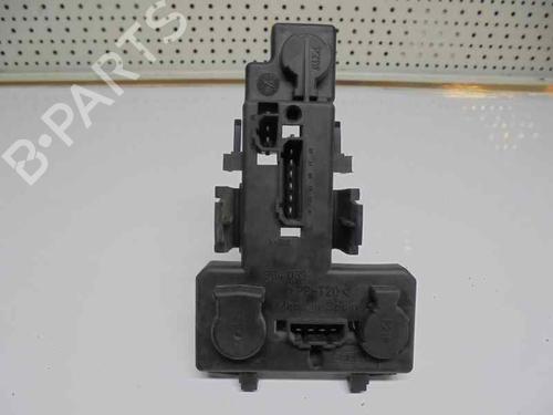 Used Lamp holder SEAT IBIZA II (6K1) [1993-2002]  14191036