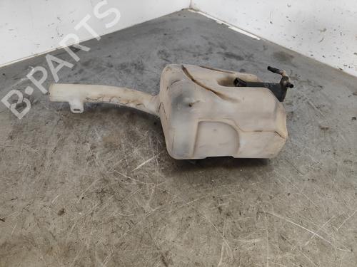 Used Windscreen washer tank FORD FIESTA V (JH_, JD_) 1.6 16V (100 hp) 27303047