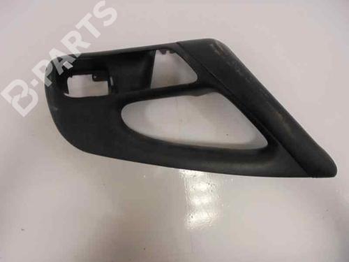 Used Front left interior door handle VW POLO III (6N1) 64 1.9 SDI (64 hp) 6631946