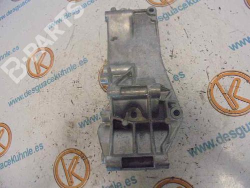 Used Engine mount SEAT IBIZA II (6K1) 1.4 i (60 hp) 10270079