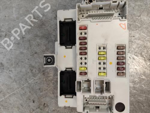 Used Fuse box Fuse box FIAT 500L (351_, 352_) [2012-2026] 33694754 33694754