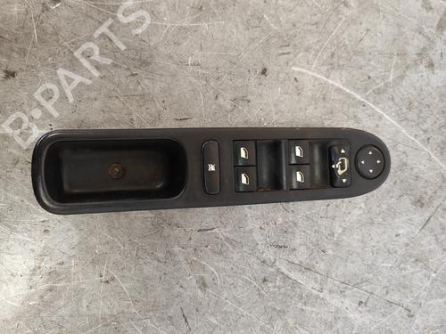 Used Left front window switch Left front window switch PEUGEOT 307 (3A/C) 2.0 16V (136 hp) 36164296 36164296
