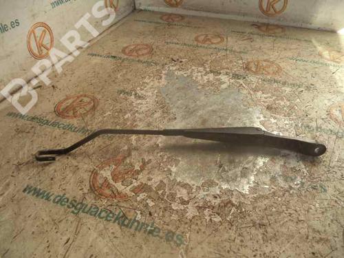 Used Front windshield wiper arm SEAT IBIZA II (6K1) 1.4 i (60 hp) 6633133