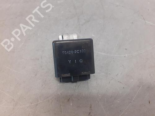 Used Electronic module HYUNDAI COUPE II (GK) 2.7 V6 (167 hp) 14188633