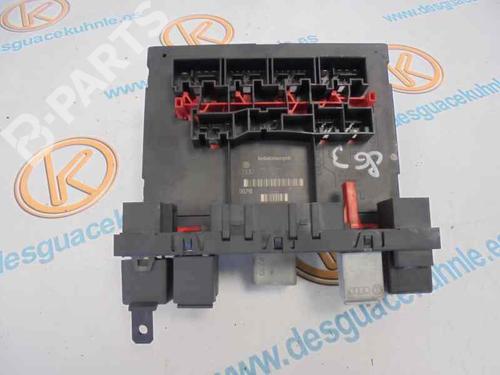 Used Fuse box VW GOLF V (1K1) [2003-2010]  2463325
