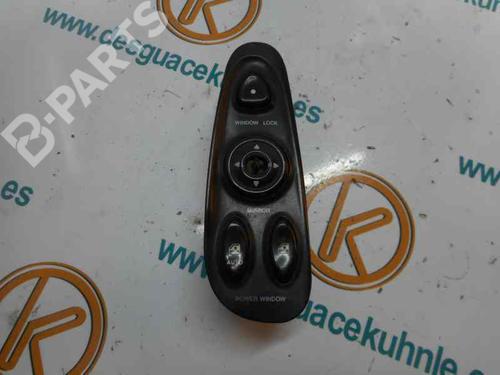 Used Left front window switch HYUNDAI COUPE I (RD) 2.0 16V (139 hp) 2588974