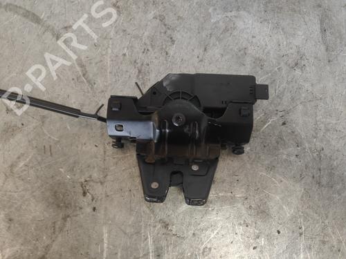 Used Tailgate lock Tailgate lock BMW 3 (E46) 320 d (136 hp) 33328117 33328117