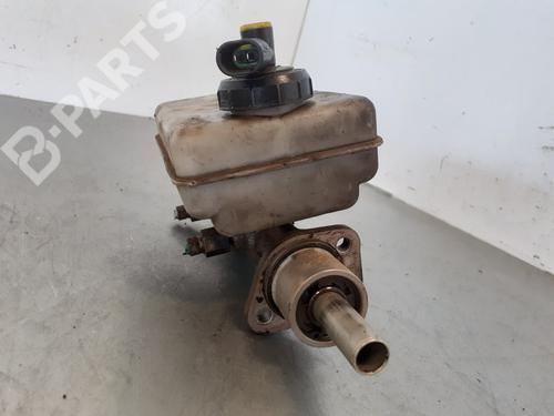 Brake master cylinder RENAULT MASTER II Platform/Chassis (ED/HD/UD)  | BP7534722M77 