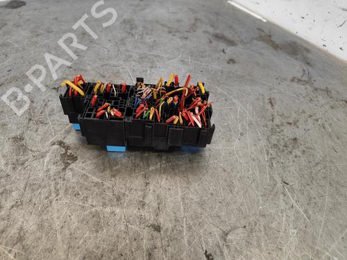 Fuse box RENAULT CLIO IV (BH_)  | BP27583634E1