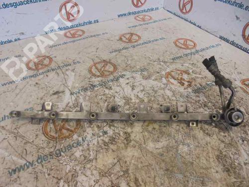 Used Injection rail BMW 5 (E39) 528 i (193 hp) 2451310