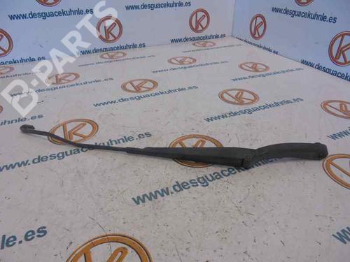 Used Front windshield wiper arm CITROËN BERLINGO / BERLINGO FIRST MPV (MF_, GJK_, GFK_) [1996-2025]  6630762