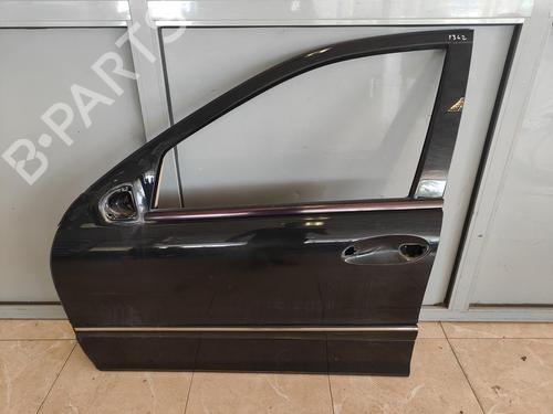 Used Right front door MERCEDES-BENZ C-CLASS (W203) [2000-2007]  14515683