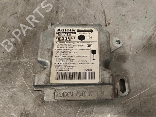 Airbag module RENAULT KANGOO (KC0/1_) D 65 1.9 (KC0E, KC02, KC0J, KC0N) (64 hp) 11266549