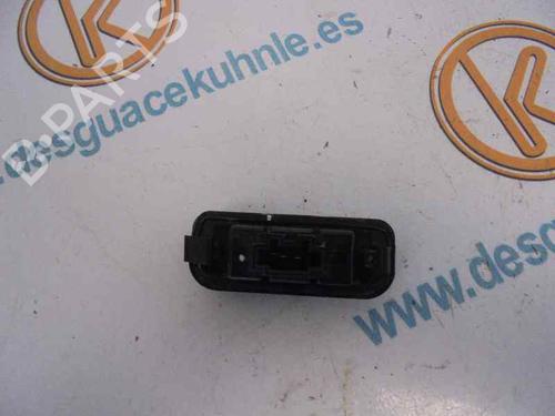 Licence plate light MERCEDES-BENZ S-CLASS (W220) S 400 CDI (220.028, 220.128) | BP14182944I40 