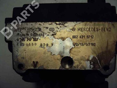 ABS Bremseaggregat MERCEDES-BENZ E-CLASS (W210) E 300 D (210.020) (136 hp) 2470268