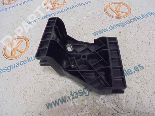 Rear bumper reinforcement AUDI A8 D2 (4D2, 4D8) 3.7 quattro 4D0807572A |