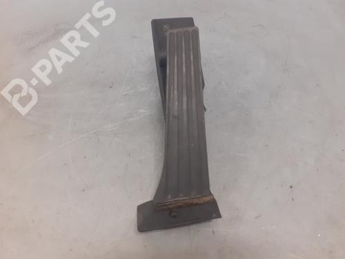Used Pedal BMW 5 (E60) 525 d (177 hp) 8952202