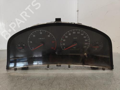 Used Instrument cluster OPEL VECTRA C (Z02) [2002-2009]  16142518