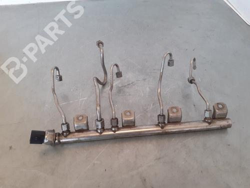 Used Injection rail BMW X6 (E71, E72) xDrive 50 i (449 hp) 7949525