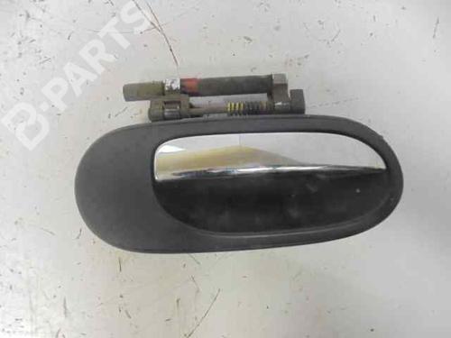 Used Front right exterior door handle NISSAN ALMERA II (N16) 2.2 Di (110 hp) 5327045
