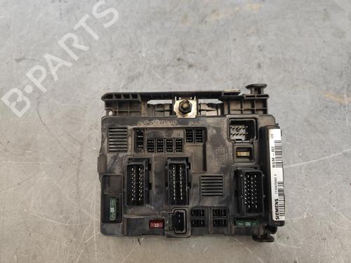 Used Fuse box PEUGEOT PARTNER MPV (5_, G_) [1996-2025]  16121341