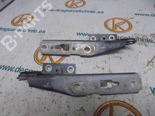 hood-lock-audi-a4-b6-8e2-20-8e0823302e-8e0823301e-2000-2001-2002-2003-2004-2005-8779603 main image