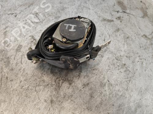 Used Rear left seatbelt NISSAN PRIMASTAR Van (X83) 1.9 dCi 100 (100 hp) 27835321