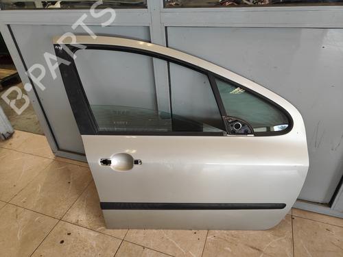 Used Right front door PEUGEOT 307 Break (3E) [2002-2009]  22931873