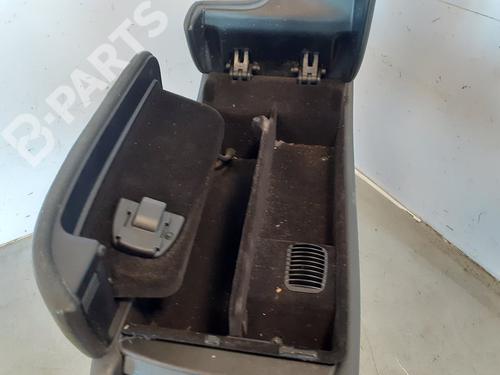 Armrest / Center console MERCEDES-BENZ S-CLASS (W220) S 320 CDI (220.025, 220.125) | BP8919217I20 