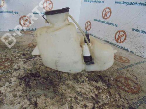 Used Windscreen washer tank RENAULT KANGOO (KC0/1_) D 65 1.9 (KC0E, KC02, KC0J, KC0N) (64 hp) 7428755