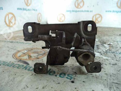 Used Hood lock AUDI A4 B5 (8D2) 1.9 TDI (90 hp) 8781517