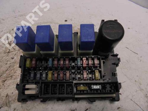 Used Fuse box NISSAN PICK UP (D22) [1997-2025]  5331654