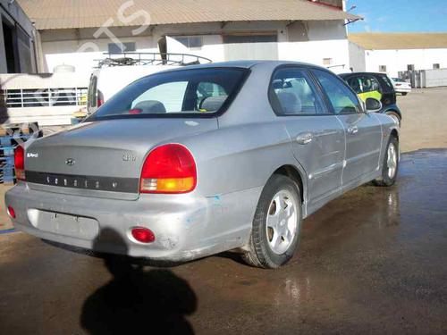 Interior roof light HYUNDAI SONATA IV (EF) 2.0 16V | BP7429786I8 