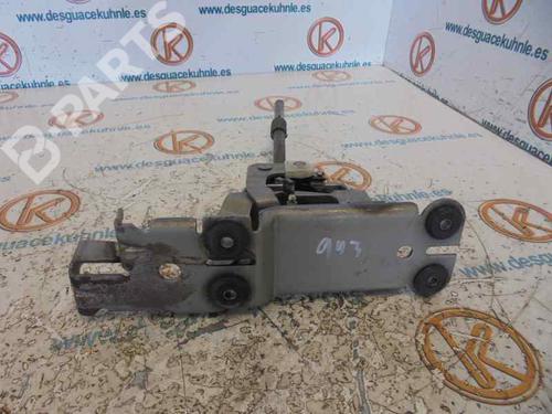 Gear lever CHRYSLER VOYAGER IV (RG, RS) 2.5 CRD | BP7428914M90 