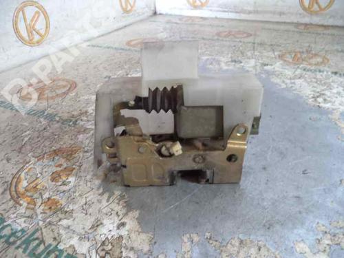 Front left lock RENAULT MEGANE I Classic (LA0/1_) 1.9 dTi (LA08, LA0N, LA0K) | BP2476538C98 