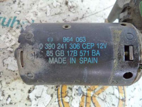 Front wiper motor FORD FIESTA I (GFBT) 1.1 | BP2477683M29