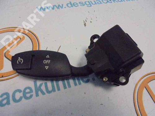 Used Steering wheel controls BMW 5 (E60) 530 d (218 hp) 10270106