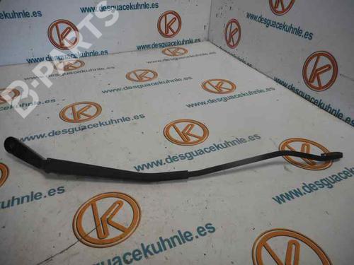 Used Front windshield wiper arm FORD TOURNEO CONNECT [2002-2013]  6630957