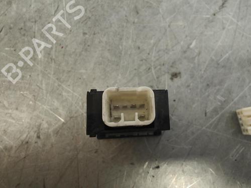 Headlight switch TOYOTA CELICA Coupe (_T23_) 1.8 16V VT-i (ZZT230_, ZZT230) | BP12515919I24 