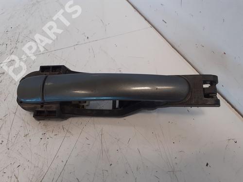 Høyre foran utvendig håndtak SEAT TOLEDO II (1M2) 1.9 TDI (110 hp) 7003584