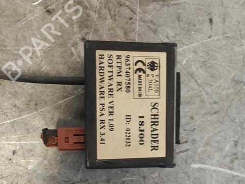 Used Electronic module Electronic module PEUGEOT 607 (9D, 9U) 3.0 V6 24V (207 hp) 36073557 36073557