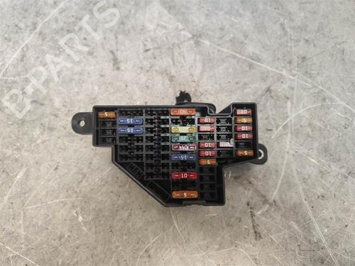 Used Fuse box Fuse box 38286778 38286778