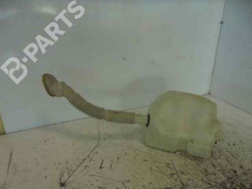 Used Windscreen washer tank RENAULT MEGANE II Saloon (LM0/1_) [2003-2025]  7429185
